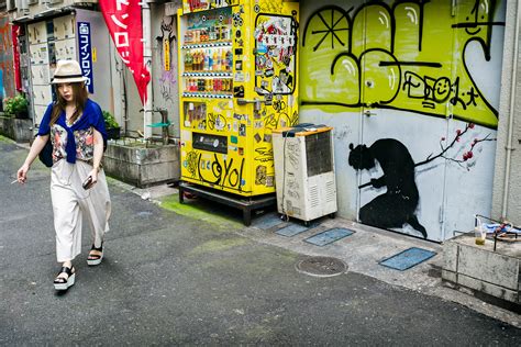 Seppuku street art in Tokyo — Tokyo Times