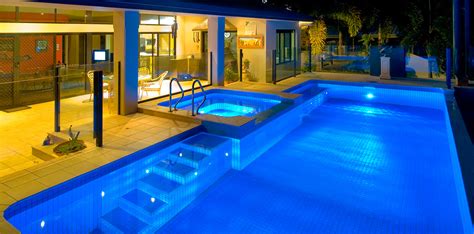 LED pool lighting: 5 things to know to help you make the right choice ...