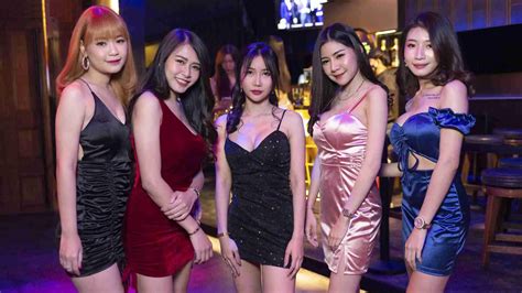 8 Best Luxury Gentlemen Clubs in Bangkok in 2024