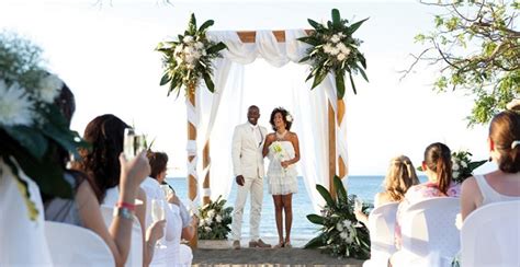 Free Weddings at RIU Hotels - luxedestinationweddings.com