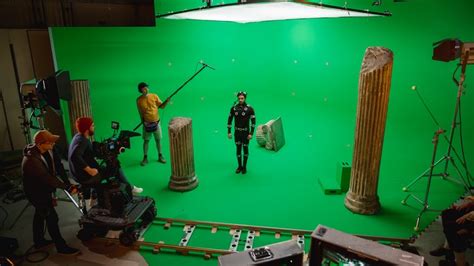 How to Make a DIY Green Screen on a Budget | PremiumBeat