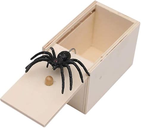 New Hilarious Novelty Scary Box Spider Prank Wooden Scary Box Joke Gag Toy