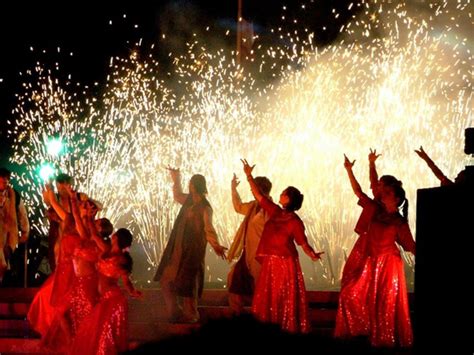 15 Countries that Celebrate Diwali Festival of Lights - HubPages