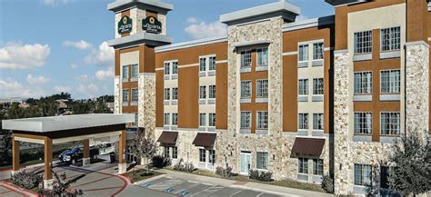 North Austin hotel secures acquisition financing