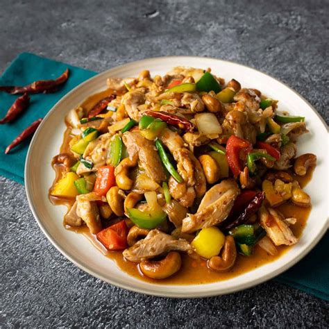 Chicken With Cashew Nuts Chinese