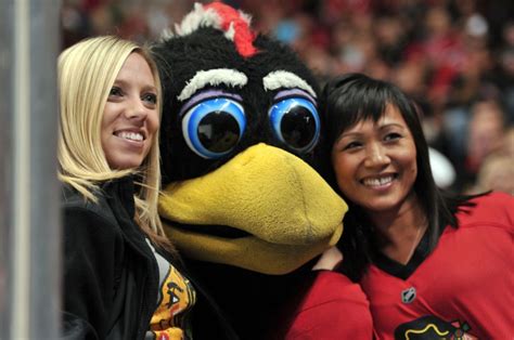 Chicago Blackhawks Mascot Goes Skydiving (video)