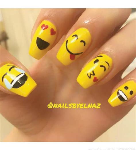 22 Easy Emoji Nail Art Designs for Back to School 2018 | MCO