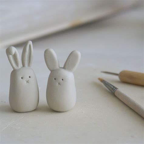 Bunny love | Clay crafts, Air dry clay projects, Polymer clay crafts