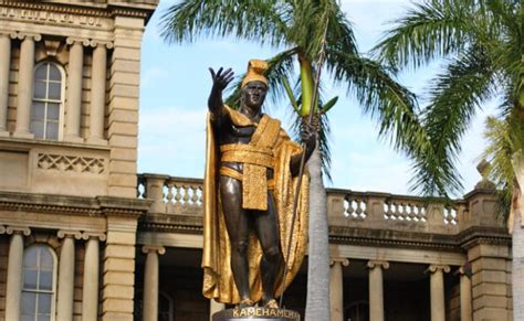 King Kamehameha Statue - Polynesian Adventure Activities