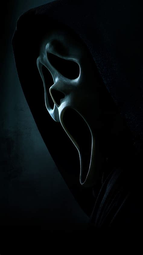 Ghostface Mask Is Held By 9 Different Characters In Scream 5 Posters HD ...