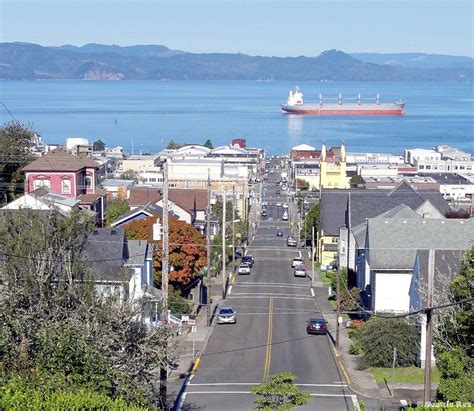 Astoria, Oregon | Charming Coastal Town