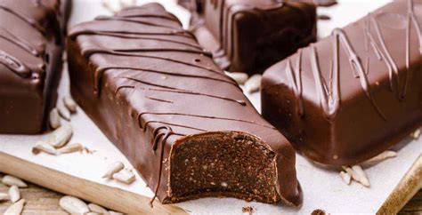 Double Chocolate Nut-Free Protein Bars (Keto and Paleo-friendly ...