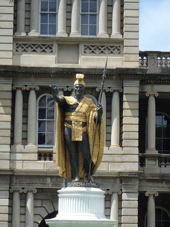 King Kamehameha Statue (Honolulu) - All You Need to Know Before You Go ...