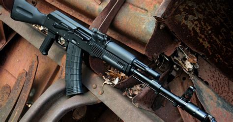 Military and Commercial Technology: Thailand buys Kalashnikov rifles