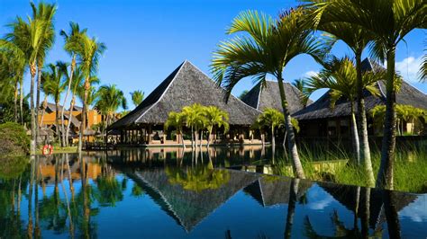 The Best 5-star All Inclusive hotel in Mauritius with golf and spa ...