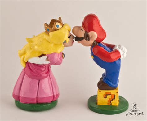 Mario And Princess Peach Wedding Cake Topper - My Custom Cake Topper