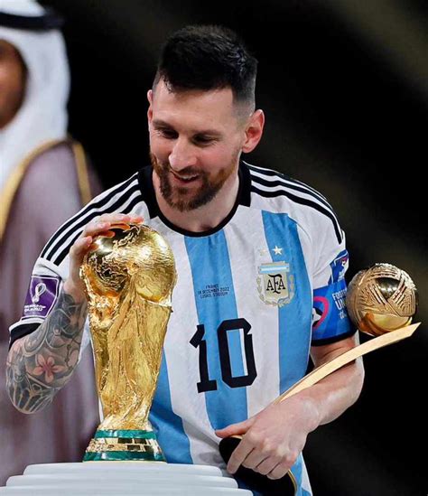 Messi's 2022 World Cup jerseys go for auction