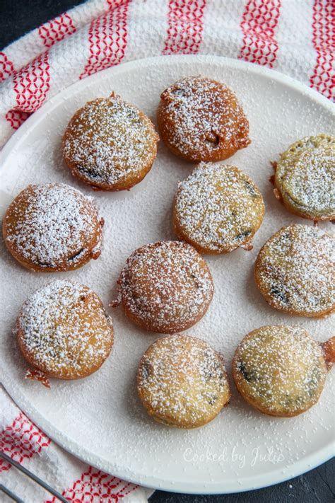 Deep Fried Oreos Recipe (Video) - Cooked by Julie