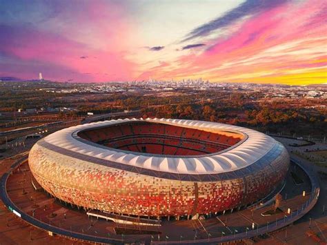 Top 10 Stadiums In The World