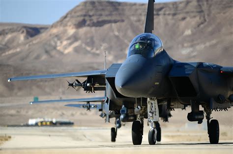 One of America's Most Powerful Fighter Jets Is Getting a New Bomb | The ...