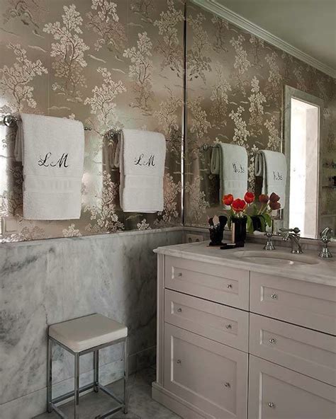 Metallic Wallpaper - - Transitional - bathroom - Nuevo Estilo