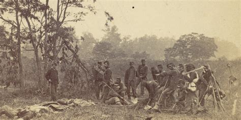 How Photos from the Battle of Antietam Revealed the American Civil War ...