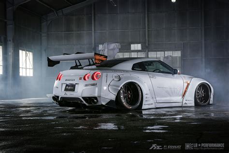 Liberty Walk Nissan R35 GTR with Fi Exhaust | Liberty Walk N… | Flickr