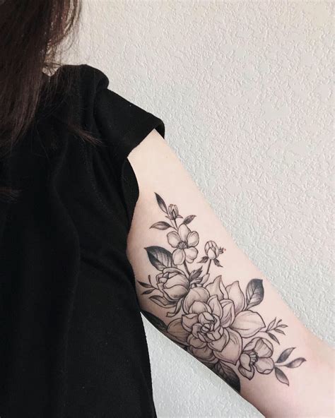 Gardenia Tattoo in 2023 | Gardenia tattoo, Tattoos, Small back tattoos