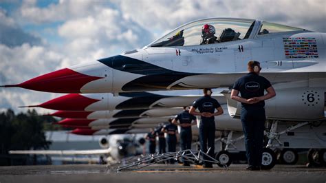 Academy graduates selected for Thunderbirds 2020 demonstration season ...