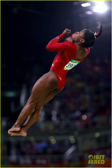 Photo: simone biles vault gold medal rio olympics 19 | Photo 3733538 ...