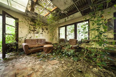 Maison Therese, France - Obsidian Urbex Photography | Urban Exploration ...