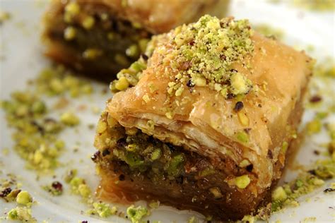 Baklava (Honey and Nut Pastry) | Reform Judaism