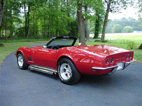 1968 C3 Corvette | Image Gallery & Pictures