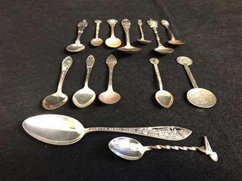 COLLECTIBLE VINTAGE SILVER SPOONS LOT