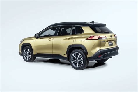 Toyota presenta el primer Corolla Cross Hybrid ‘23 | Washington Hispanic