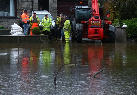 UK flooding: Aberdeen homes evacuated as River Don bursts banks