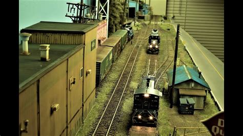 HO Scale Shelf Layout: The Glover Road Diorama - YouTube