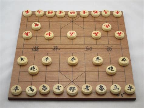 Tyoo Game Board Xiangqi Chinese Chess Set With Folding Board, Strategy ...