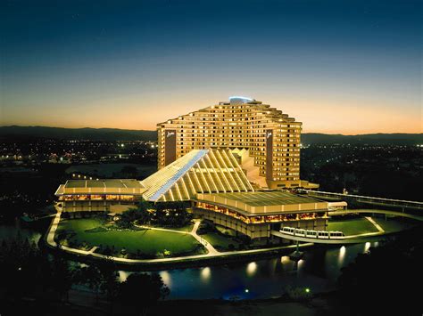 Conrad Jupiters Casino on the Gold Coast. One of my favorite places in ...