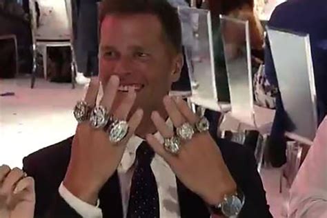 Tom Brady, Patriots flaunt 'greatest' Super Bowl ring of all-time