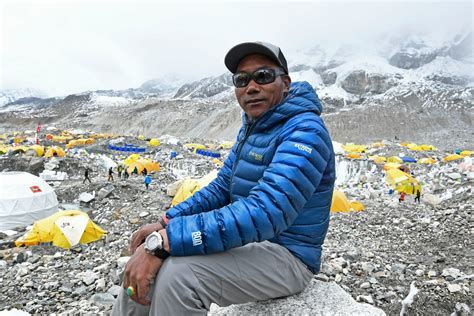 Nepali scales Mount Everest for twenty sixth time, beating his personal ...