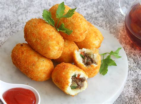 Resep Kroket Kentang, Lembut Kentangnya Pas Dengan Isian Daging ...