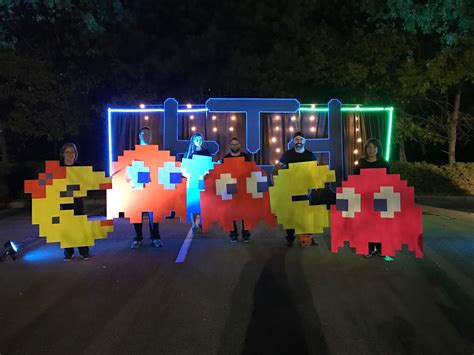 PACMAN Halloween & Trunk or Treat Costume for our group. | Trunk or ...