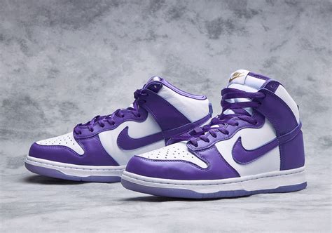 ルカリ NIKE DUNK HIGH "COURT PURPLE" らくらくメ