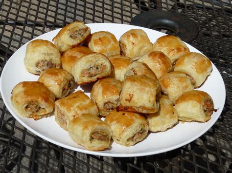 Easy Mini Sausage Rolls Recipe | All-Recipes