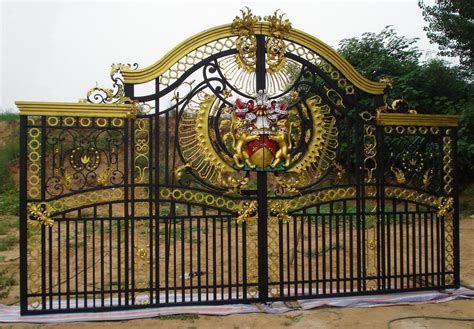 ELEGANT PALATIAL GRAND ORNATE LIONS ENTRANCE GATE,17'FT WIDE X 10.5'FT ...