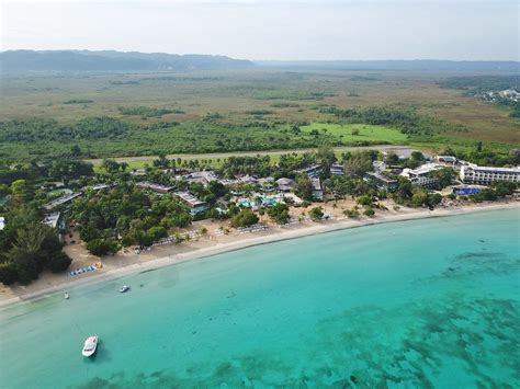 Couples Negril vs. Couples Swept Away-- Which One In Negril, Jamaica