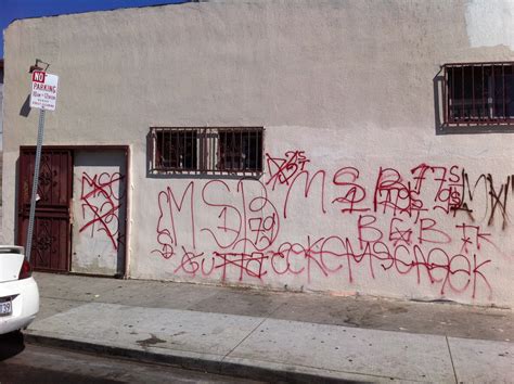 Bloods Gang Graffiti