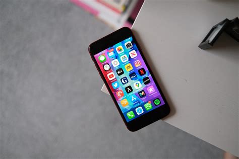 iPhone SE 3: 5.7-inch AMOLED and 2023 launch potentially on the cards ...