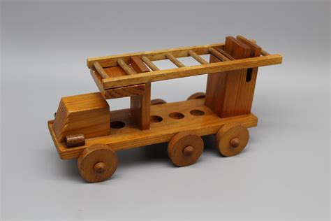 Vintage Wooden Truck , Retro Truck, Wooden Car Retro Model, Collectible ...